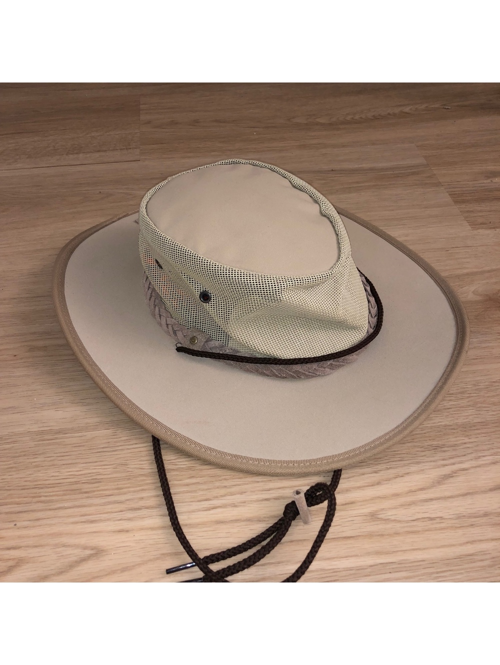 BARMAH CANVAS DROVER 1057 AUSTRALIA SAFARI SUN COWBOY BUCKET HAT TAN BEIGE SZ M